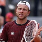 Tallon Griekspoor bol vyzvaný holandským ministrom zahraničných vecí, aby nesúťažil na ruskej výstave