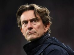 Thomas Frank poslal jasný odkaz na prestup Tottenhamu vo výške 30 miliónov libier Thomas Frank sa pozerá