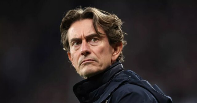 Thomas Frank poslal jasný odkaz na prestup Tottenhamu vo výške Thomas Frank sa pozerá