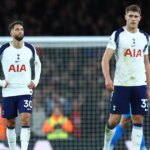 Hráči Tottenhamu nemuseli dlho čakať, kým v nedeľu v Arsenale zažili ten pocit potápania