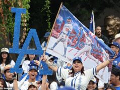 Tisíce fanúšikov lemujú ulice LA, keď sa Dodgers pripravujú na prehliadku trofejí World Series Hviezdy Dodgers sú pripravené predviesť svoj druhý titul vo Svetovej sérii pred svojimi fanúšikmi