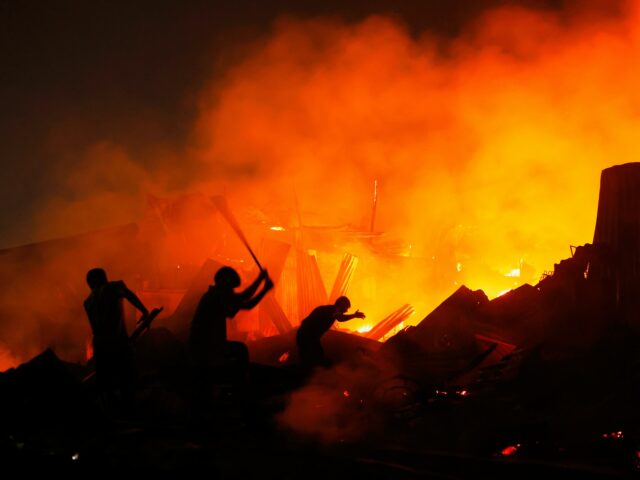 Tisíce ľudí zostali bez domova pri požiari v bangladéšskej chudobnej Tisíce ľudí zostali bez domova pri požiari v bangladéšskej chudobnej štvrti v Dháke | Správy