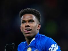 Titul Chelsea Premier League uvedený v hlavnom vyhlásení pred zápasom Arsenalu Enzo Fernandez.