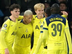 Tottenham predpovedal, že tím vs Fulham – Frank urobí rozhodnutie Bergvalla a Graya, keď začína Xavi Thomas Frank má pred tímom Tottenham Hotspur veľa rozhodnutí, aby sa v sobotu večer postavil Fulhamu v Premier League.