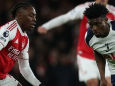 Tottenham premrhal peniaze na „priemerného“ Simonsa po únose Ezeho, keď Spurs nabádali „ísť a získať“ hviezdu PL Tottenham premrhal peniaze na „priemerného“ Simonsa po únose Ezeho, keď Spurs nabádali „ísť a získať“ hviezdu PL