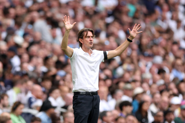 Tottenham sníva o podpise Samu Aghehowu Tottenham sníva o podpise Samu Aghehowu