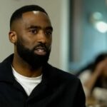 Tréner Anglicka sa rozplakal v autobuse na zápas po tragickej smrti manželky | Futbal | Šport