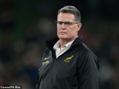 Tréner Juhoafrickej republiky Rassie Erasmus posiela varovanie na svoju stranu pred súbojom Davida s Goliášom proti Walesu Rassie Erasmus varoval svoju Juhoafrickú stranu pred sebauspokojením pred ich stretom s Walesom v Cardiffe