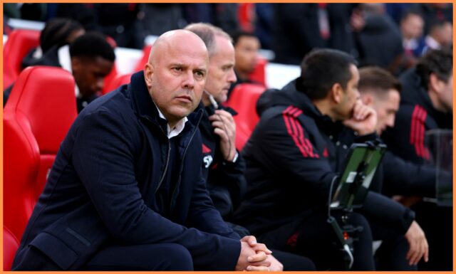 Tréner Liverpoolu Arne Slot preberá zodpovednosť za prehru v Nottinghame
