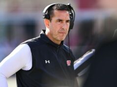 Tréner Wisconsinu Luke Fickell sa vráti v roku 2026, hovorí AD Tréner Wisconsinu Luke Fickell sa vráti v roku 2026, hovorí AD