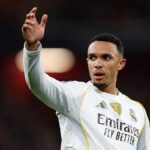 Trent Alexander-Arnold podľa očakávania vydržal po návrate na Anfield nepriateľské prijatie