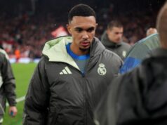 Trent Alexander-Arnold ukazuje skutočné farby s Liverpoolskym boo gestom | Futbal | Šport Trent Alexander-Arnold ukazuje skutočné farby s Liverpoolskym boo gestom | Futbal | Šport