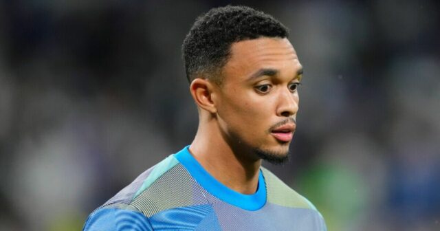 Trent Alexander-Arnold vypískal pri návrate do Liverpoolu, keď publikum na Trent Alexander-Arnold vypískal pri návrate do Liverpoolu, keď publikum na Anfielde jasne vyjadrilo svoje pocity | Futbal | Šport