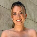 Ohromujúca dcéra Alana Shearera Chloe sa zasnúbila