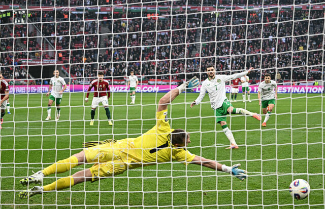 🎯 Troy Parrot pokračuje v najlepšej streleckej forme pre Írsko Download app from appStore