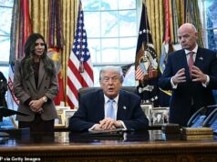 Trump oznamuje dôležité správy pre fanúšikov, ktorí sa zúčastňujú majstrovstiev sveta… a hrozí, že odohrá zápasy zo Seattlu Donald Trump oznámil, že fanúšikovia s lístkami na majstrovstvá sveta dostanú prednostné víza