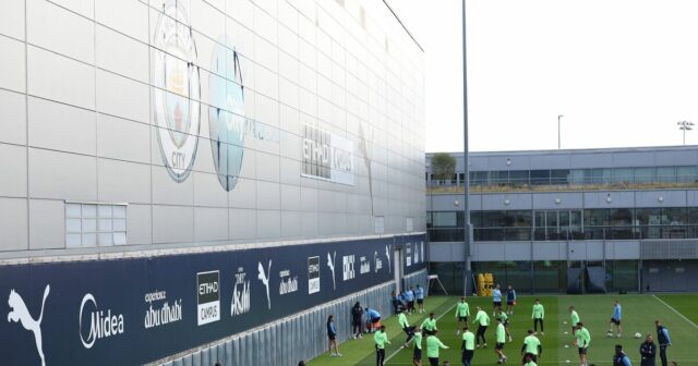 UEFA rozhodla o treste pre Man City po obídení pravidiel | Futbal | Šport
