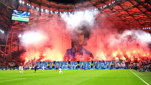 UEFA zasiahla Marseille čiastočným uzavretím štadióna pre problémy fanúšikov UEFA zasiahla Marseille čiastočným uzavretím štadióna pre problémy fanúšikov