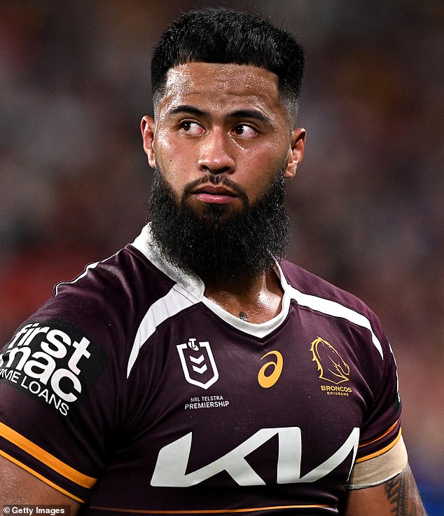 Ukáž mi peniaze! Prečo mohla hrať superhviezda Broncos Payne Haas Neskutočná ponuka kontraktu vo výške 3 miliónov dolárov od rebelskej ragbyovej súťaže R360 by mohla viesť k tomu, že presadzovateľ Broncos Payne Haas opustí NRL