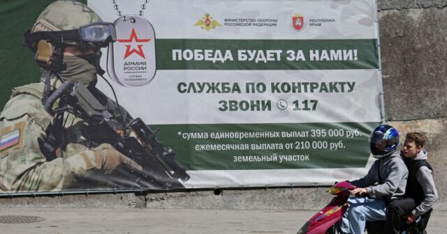 Ukrajinský FM povedal, že viac ako 1400 Afričanov naverbovaných, aby bojovali za Rusko vo vojne | Správy o vojne medzi Ruskom a Ukrajinou
