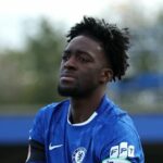 Úloha Axela Disasiho v zákulisí teší Enza Maresca napriek tomu, že Chelsea urážala