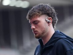 Unai Emery uvádza dva dôvody, prečo sa Harvey Elliott neangažoval v Aston Ville Harvey Elliott z Aston Villy