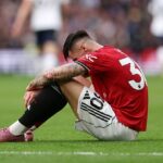 Útočník United Benjamin Sesko bude po zranení kolena mimo hry až mesiac