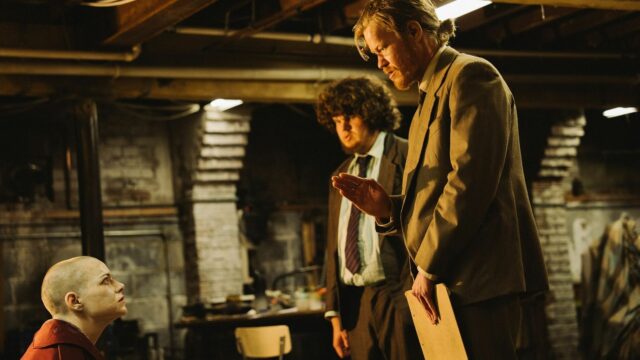 Bugonia (2025) (Funkcie zaostrenia obrazu)