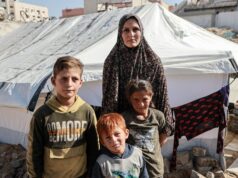 Uviaznutí v limbe Gazy: Palestínčania sa snažia žiť uprostred izraelských útokov | Izraelsko-palestínsky konflikt Uviaznutí v limbe Gazy: Palestínčania sa snažia žiť uprostred izraelských útokov | Izraelsko-palestínsky konflikt