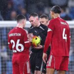 MANCHESTER, ANGLICKO - 2. mája: Bývalý obranca Manchestru City Micah Richards v úlohe médií pred zápasom Premier League medzi Manchester City a Wolverhampton Wanderers na Etihad Stadium 2. mája 2025 v anglickom Manchestri. (Foto Alex Dodd – CameraSport cez Getty Images)