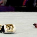 Viacnásobný šampión WWE stráca titul po tom, čo nebol lekársky prečistený