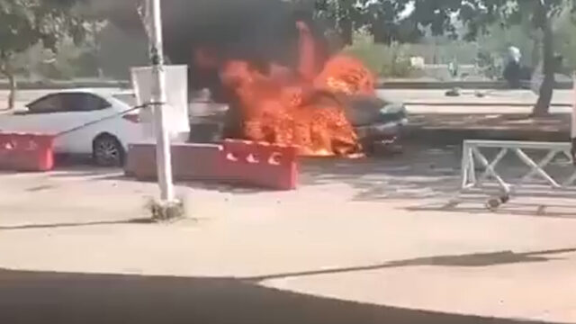 Video: Smrteľný výbuch pred súdom v Pakistane | Kriminalita
