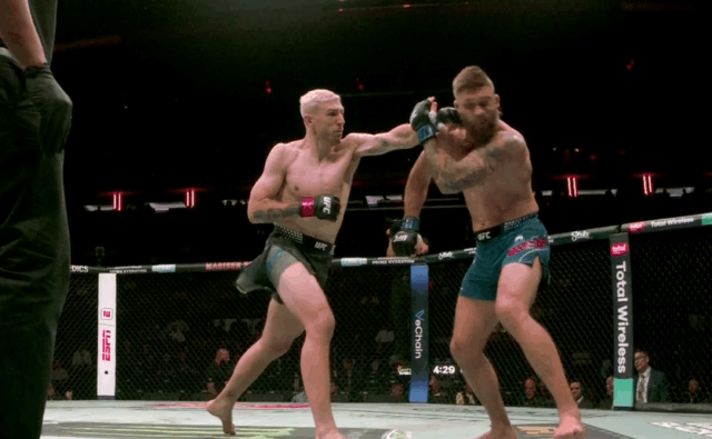 Video UFC 322: Kyle Daukaus dohral Geralda Meerschaerta pod jednu Download app from appStore