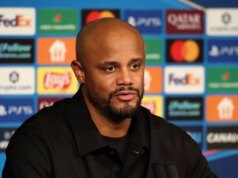 Vincent Kompany po rekordnom 16. víťazstve v rade povedal hráčom Bayernu Mníchov: „Nie ste taký dobrý“ Vincent Kompany na tlačovej konferencii