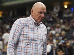 Vlastník Clippers Steve Ballmer zažaloval investorov Aspiration za podvod Vlastník Clippers Steve Ballmer zažaloval investorov Aspiration za podvod