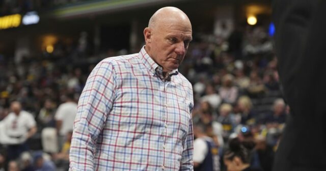 Vlastník Clippers Steve Ballmer zažaloval investorov Aspiration za podvod Vlastník Clippers Steve Ballmer zažaloval investorov Aspiration za podvod