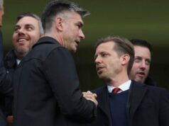 Vnútri postoja Michaela Edwardsa k odstráneniu Arna Slotu uprostred hroziaceho chaosu v Liverpoole Vnútri postoja Michaela Edwardsa k odstráneniu Arna Slotu uprostred hroziaceho chaosu v Liverpoole