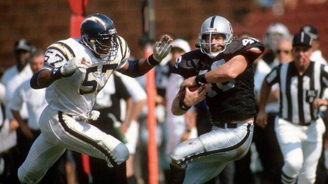 Vo veku 63 rokov zomrel bývalý hráč ligy NFL Vo veku 63 rokov zomrel bývalý hráč ligy NFL