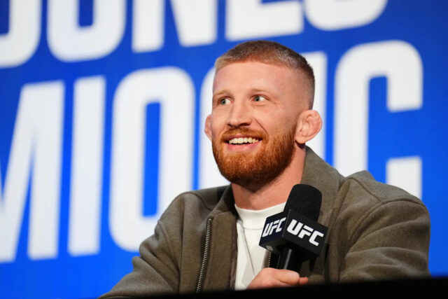 Všetko okrem boja: Bo Nickal odpovedá na náhodné otázky Download app from appStore