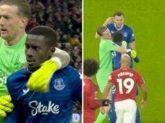 Vyhlásenie Premier League Match Center po bizarnej červenej karte Evertonu vs Man Utd | Futbal | Šport Vyhlásenie Premier League Match Center po bizarnej červenej karte Evertonu vs Man Utd | Futbal | Šport