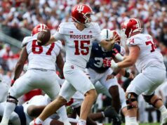 Vysokoškolský futbal Najdôležitejšie udalosti 11. týždňa: Najlepšie hry, hry, štatistiky Vysokoškolský futbal Najdôležitejšie udalosti 11. týždňa: Najlepšie hry, hry, štatistiky