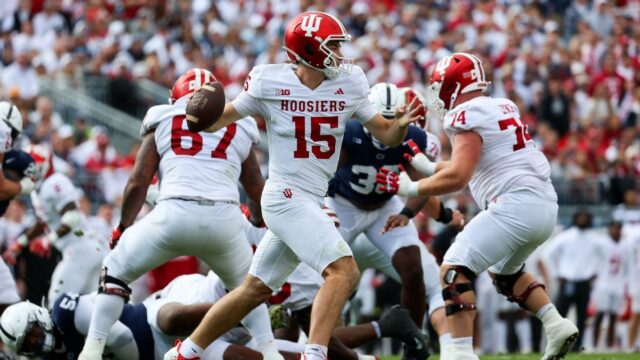 Vysokoškolský futbal Najdôležitejšie udalosti 11. týždňa: Najlepšie hry, hry, štatistiky Vysokoškolský futbal Najdôležitejšie udalosti 11. týždňa: Najlepšie hry, hry, štatistiky