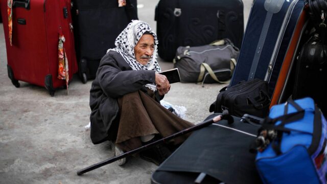 Vytláčajú Izraelom podporované siete obchodovania s ľuďmi ľudí z Gazy?
