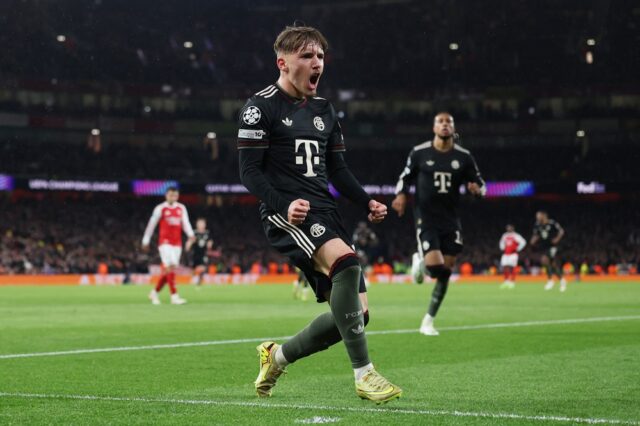 Vzor strelca Bayernu hrá pre Arsenal
