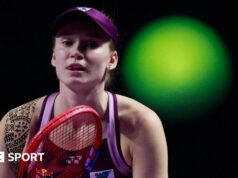 WTA Finals: Elena Rybakina vyhrala nad Jekaterinou Alexandrovovou Josh Allen of the Buffalo Bills pictured against the Kansas City Chiefs