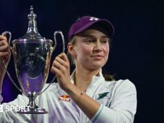 WTA Finals: Prečo Elena Rybakina odmietla fotografiu s generálnou riaditeľkou WTA Portiou Archerovou? AMA banner