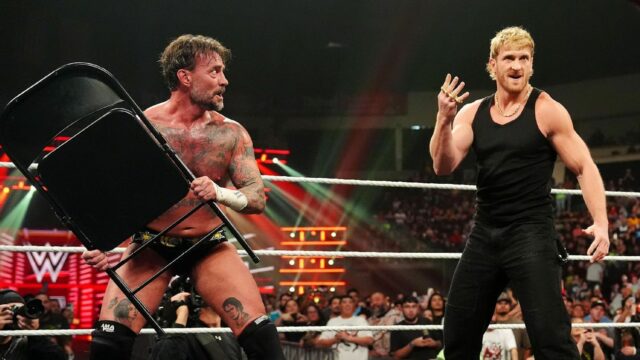 WWE 'Raw' takeaways: Nahradí Logan Paul Setha Rollinsa v The WWE 'Raw' takeaways: Nahradí Logan Paul Setha Rollinsa v The Vision?