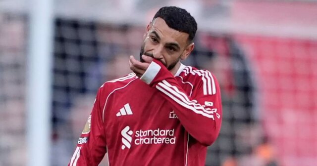 Wayne Rooney hovorí, že „veľké rozhodnutie Mohameda Salaha“ môže zachrániť Liverpoolčan Mohamed Salah počas porážky s Nottinghamom Forest