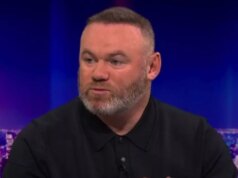 Wayne Rooney vyzdvihuje obavy Virgila van Dijka z Liverpoolu – „keď váš kapitán takto hovorí“ LIVERPOOL, ANGLICKO - 1. NOVEMBRA: Virgil van Dijk z Liverpoolu počas zápasu Premier League medzi Liverpoolom a Aston Villou na Anfielde 1. novembra 2025 v Liverpoole v Anglicku. (Foto: Carl Recine/Getty Images)