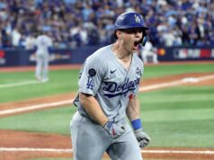 Will Smith z Dodgers poskytuje vnútorný pohľad na myslenie tímu počas 7. hry Will Smith z Dodgers poskytuje vnútorný pohľad na myslenie tímu počas 7. hry